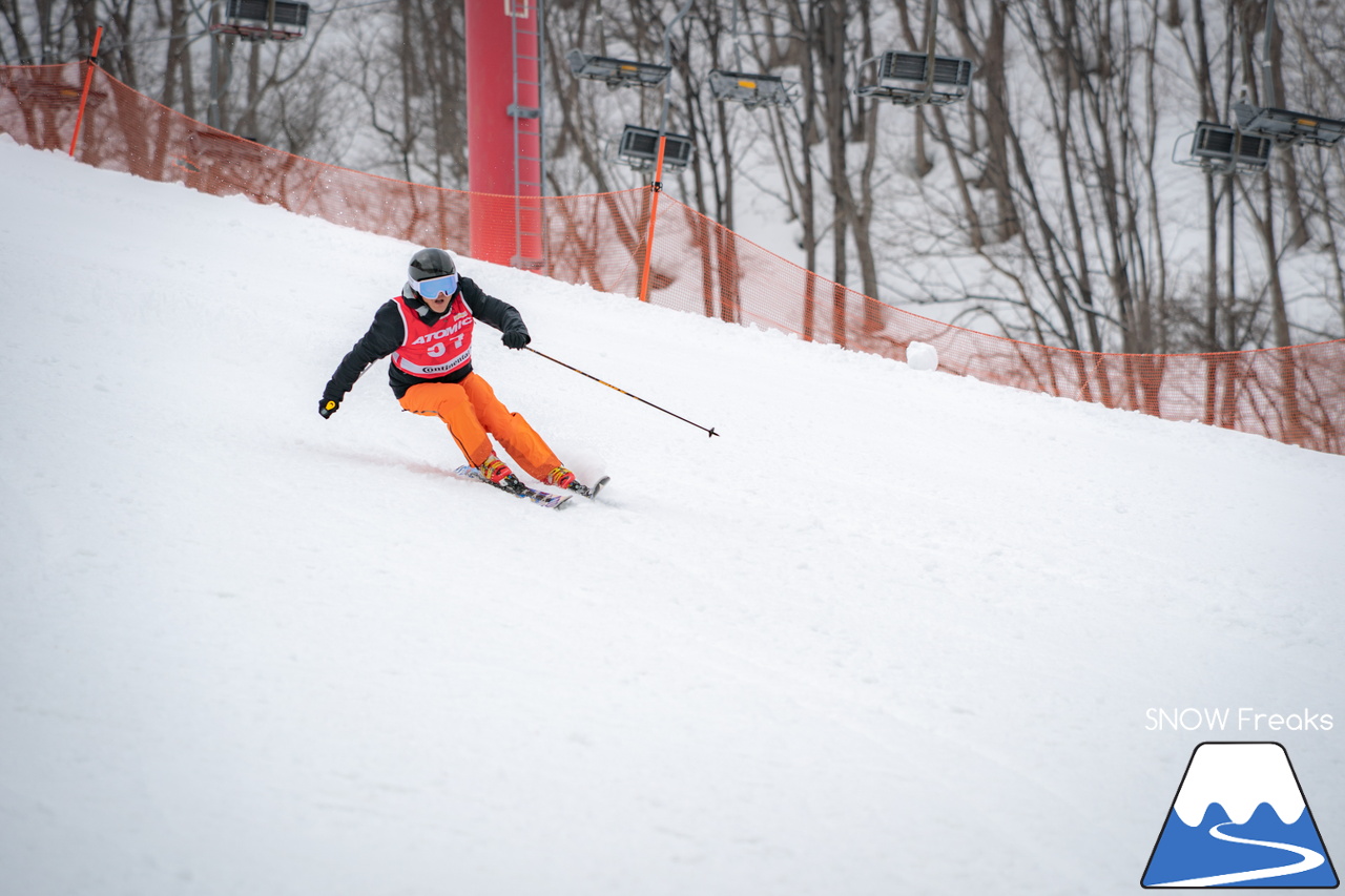 なんと約10年ぶりの「技術選」撮影?! PREMIER SKI ACADEMY presents 『2026プレミアカップ・スキー技術選』レポート！｜朝里川温泉スキー場